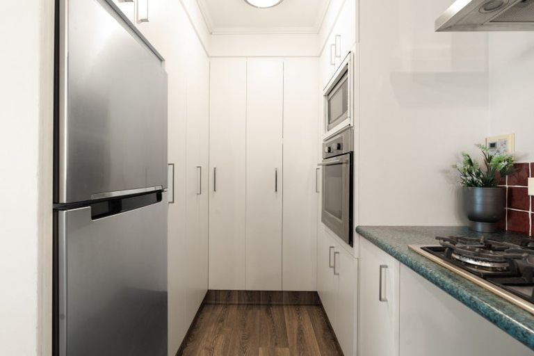 Photo of property in 11/27 Saint Albans Street, Bradford, Dunedin, 9011