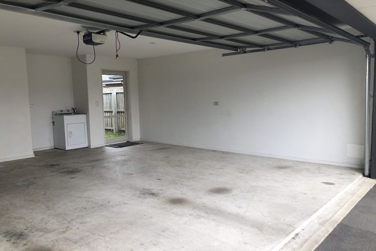 Photo of property in 58 Somerville Crescent, Aidanfield, Christchurch, 8025