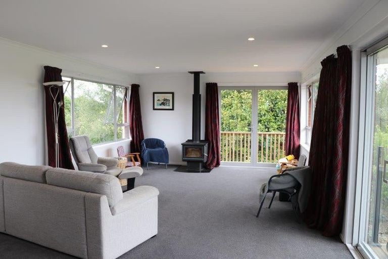 Photo of property in 2220 Kakaramea Road, Ngahinapouri, Hamilton, 3290