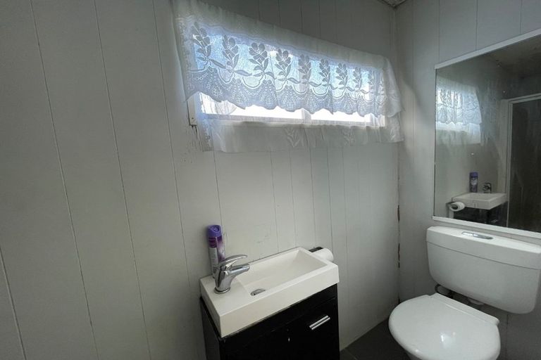 Photo of property in 1/10 Fisher Crescent, Otara, Auckland, 2023