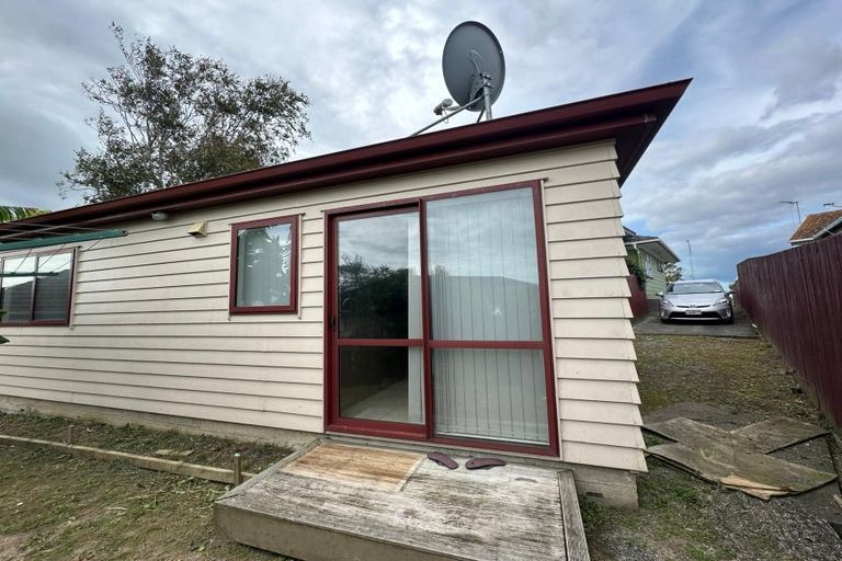 Photo of property in 63 Alabaster Drive, Papatoetoe, Auckland, 2025