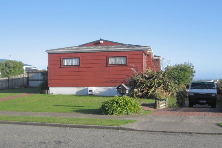 Photo of property in 9 Rothwell Street, Titahi Bay, Porirua, 5022