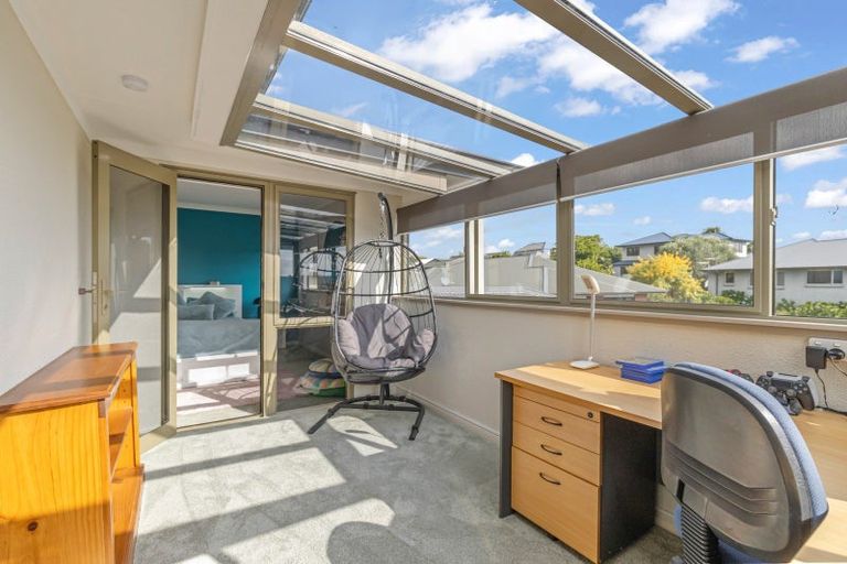 Photo of property in 176b Heta Road, Highlands Park, New Plymouth, 4312