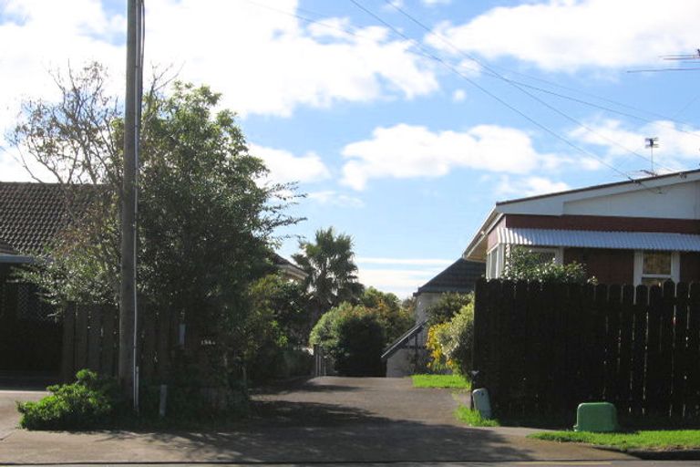 Photo of property in 2/184 Bucklands Beach Road, Bucklands Beach, Auckland, 2012