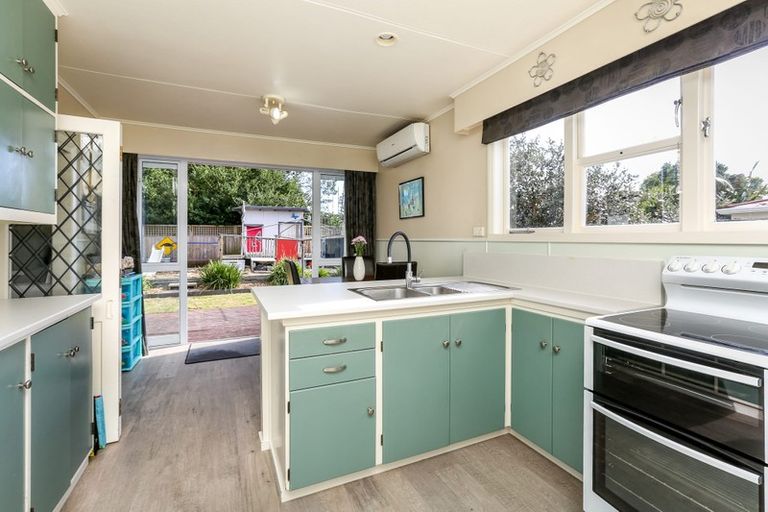 Photo of property in 60 Clawton Street, Westown, New Plymouth, 4310