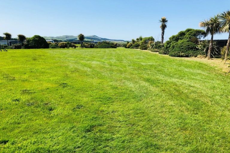 Photo of property in 37 Rochdale Road, Riversdale Beach, Masterton, 5872