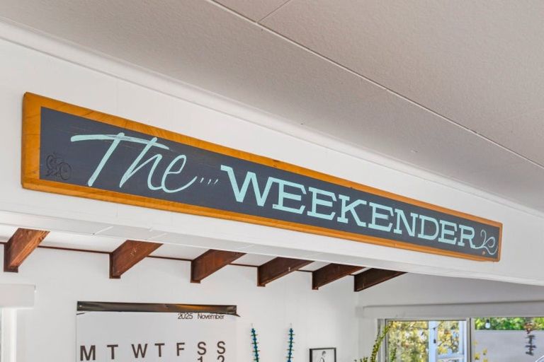 Photo of property in 628 Waitarere Beach Road, Waitarere Beach, Levin, 5510