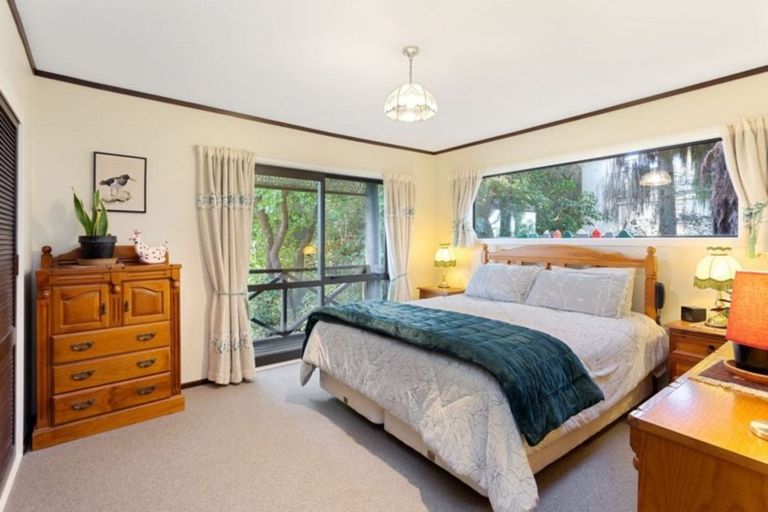 Photo of property in 66 Landsdowne Terrace, Cashmere, Christchurch, 8022