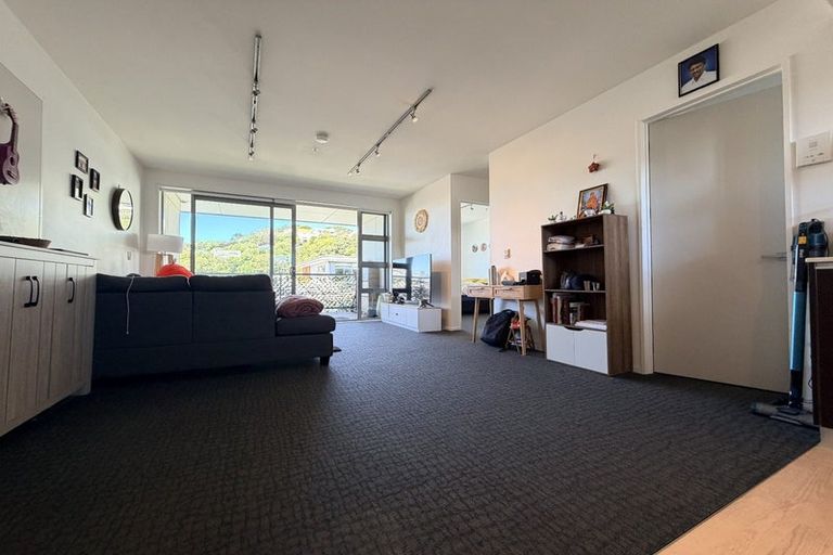 Photo of property in Revolucion Apartments, 404n/28 Torrens Terrace, Mount Cook, Wellington, 6011