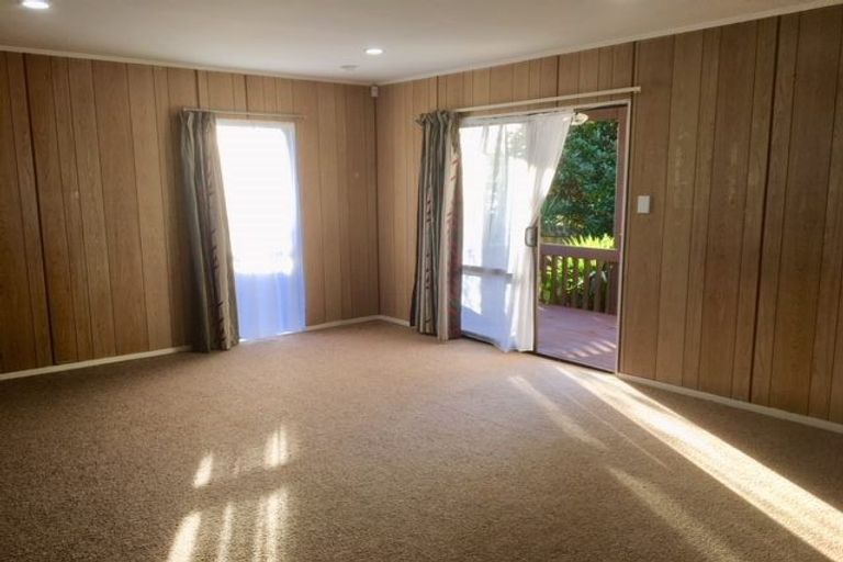 Photo of property in 1/143 Te Irirangi Drive, Flat Bush, Auckland, 2019
