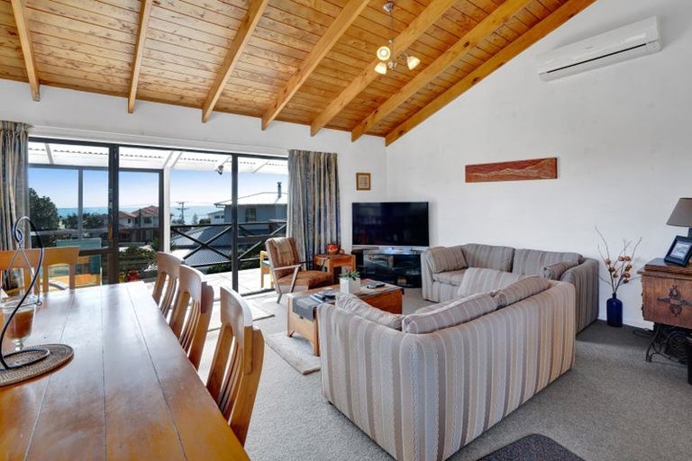 Photo of property in 8b Squire Place, Blagdon, New Plymouth, 4310