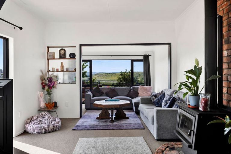 Photo of property in 34 Kent Street, Patea, 4520