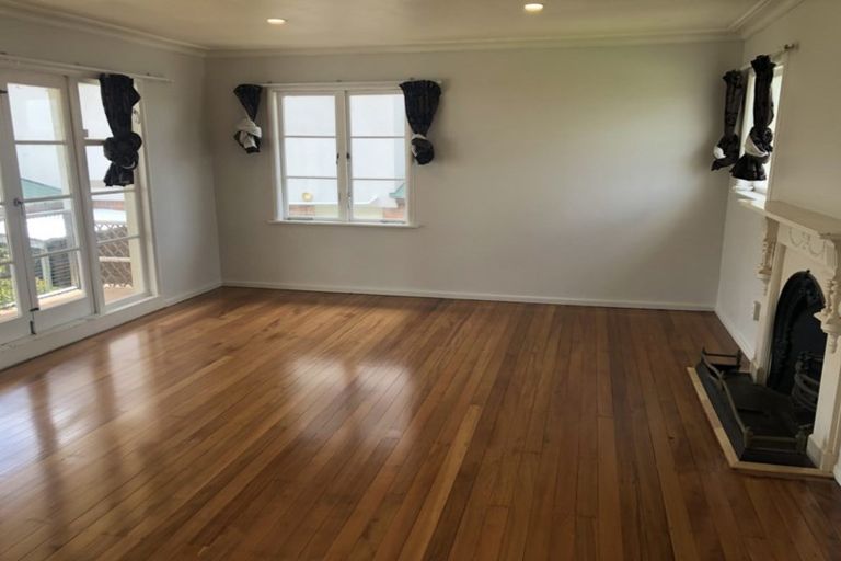 Photo of property in 118 Melrose Road, Mount Roskill, Auckland, 1041