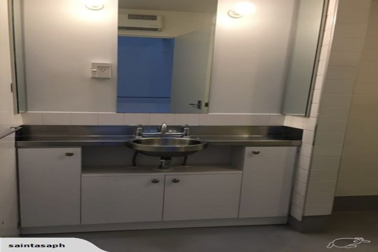 Photo of property in 4/204 Saint Asaph Street, Christchurch Central, Christchurch, 8011