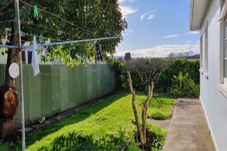 Photo of property in 32 Guyton Street, Whanganui, 4500