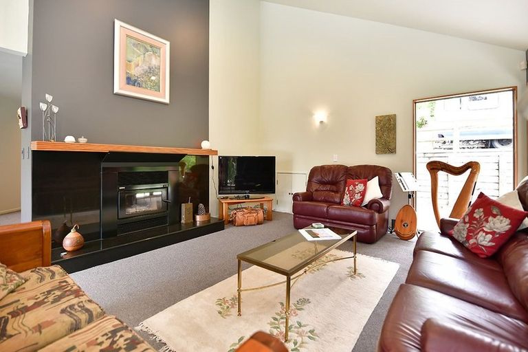 Photo of property in 70 Scott Road, Stanmore Bay, Whangaparaoa, 0932