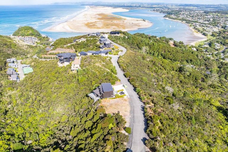 Photo of property in 30 Seacoast Road, Mangawhai Heads, Mangawhai, 0505