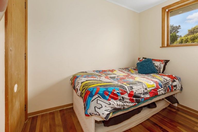 Photo of property in 33a Herewini Street, Titahi Bay, Porirua, 5022