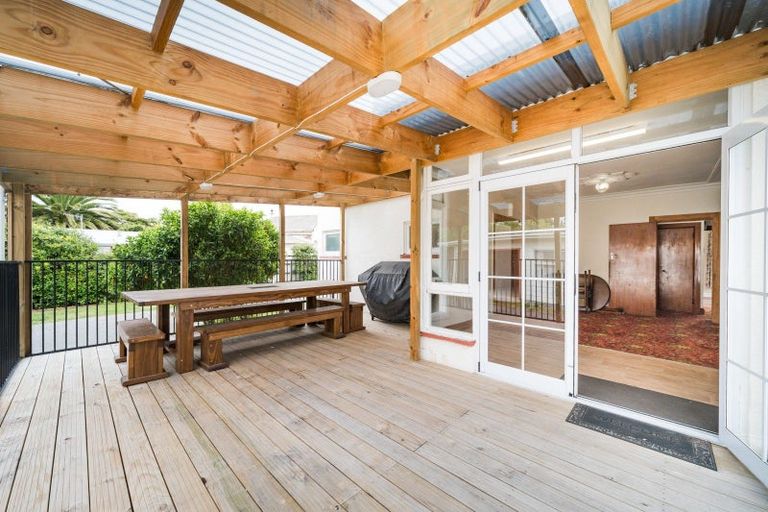 Photo of property in 3 Lena Place, Foxton, 4814