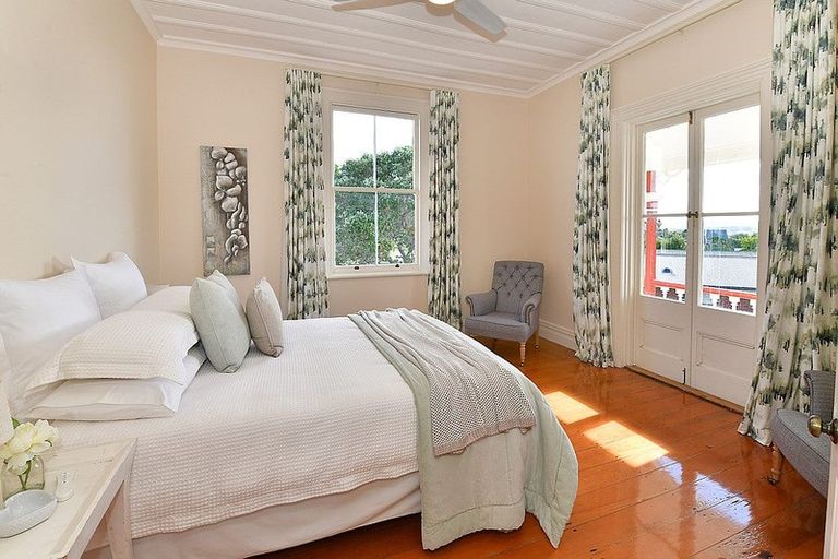 Photo of property in 14 Nelson Street, Helensville, 0800