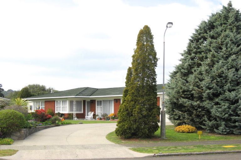 Photo of property in 6 Pouwhare Street, Whakatane, 3120