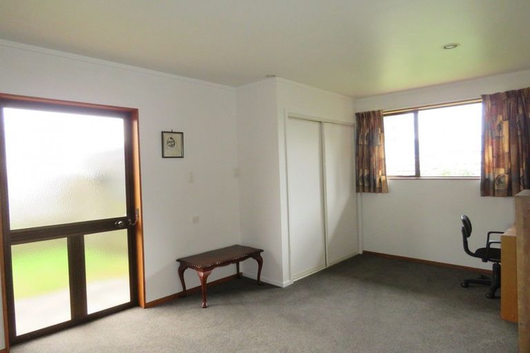 Photo of property in 12 Fonblanque Street, Westport, 7825