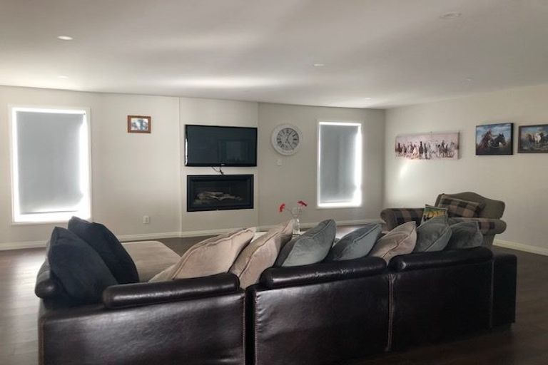 Photo of property in 3 Troys Link, Karaka, Papakura, 2113