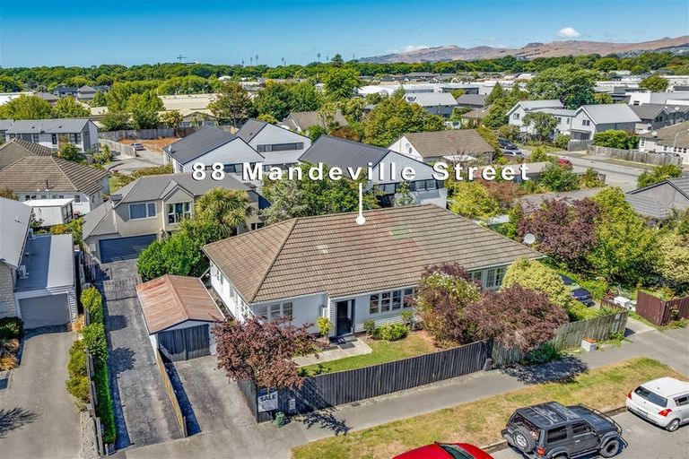 Photo of property in 88 Mandeville Street, Riccarton, Christchurch, 8011