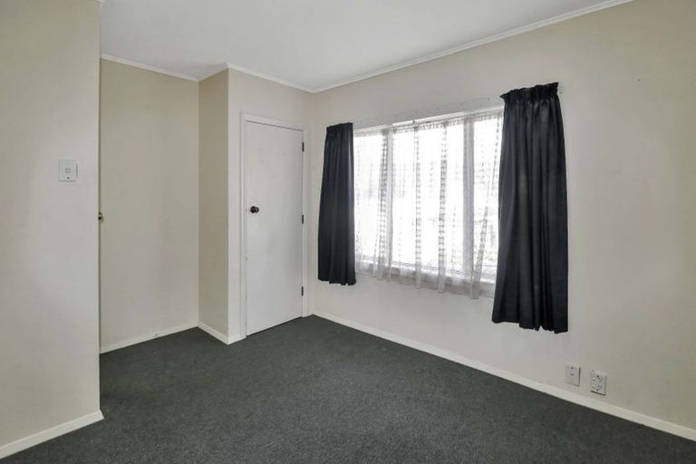 Photo of property in 1/17 Eldon Grove, Taita, Lower Hutt, 5019