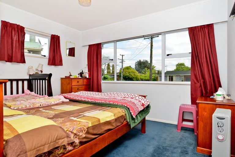 Photo of property in 28 Lewis Street, Glenview, Hamilton, 3206