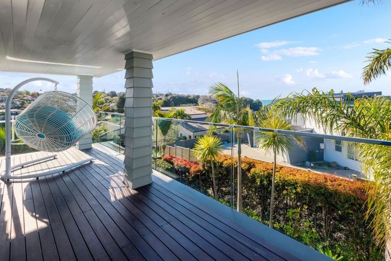 Photo of property in 16 Sea View Terrace, Cockle Bay, Auckland, 2014