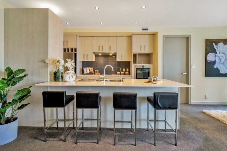 Photo of property in 1/23 Wellington Street, Howick, Auckland, 2014