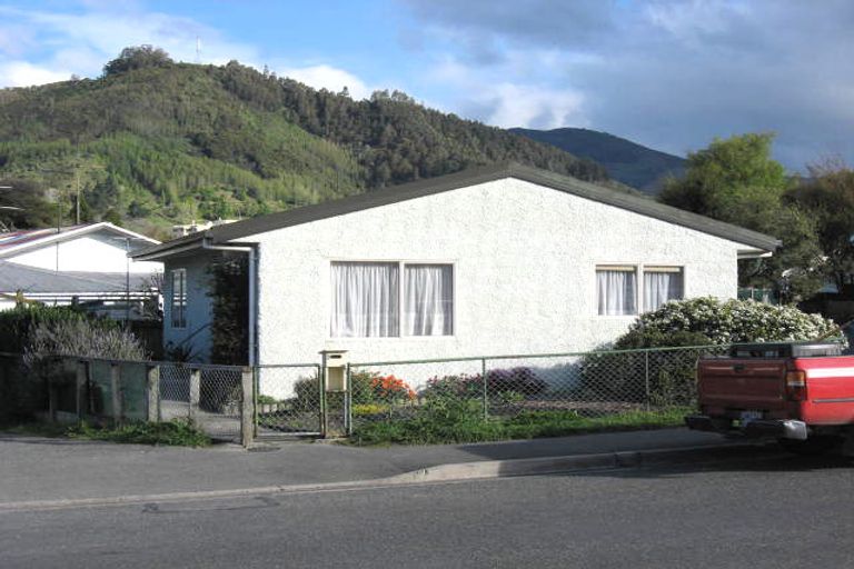 Photo of property in 3 Emano Street, Toi Toi, Nelson, 7010