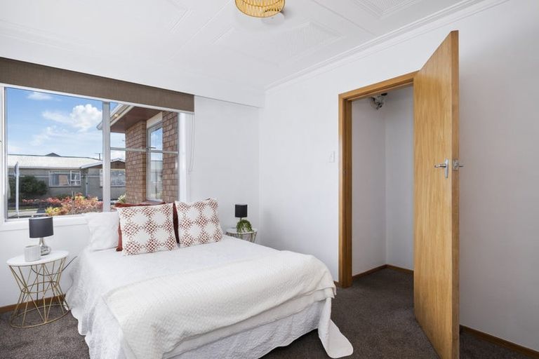 Photo of property in 90a Oxford Street, South Dunedin, Dunedin, 9012