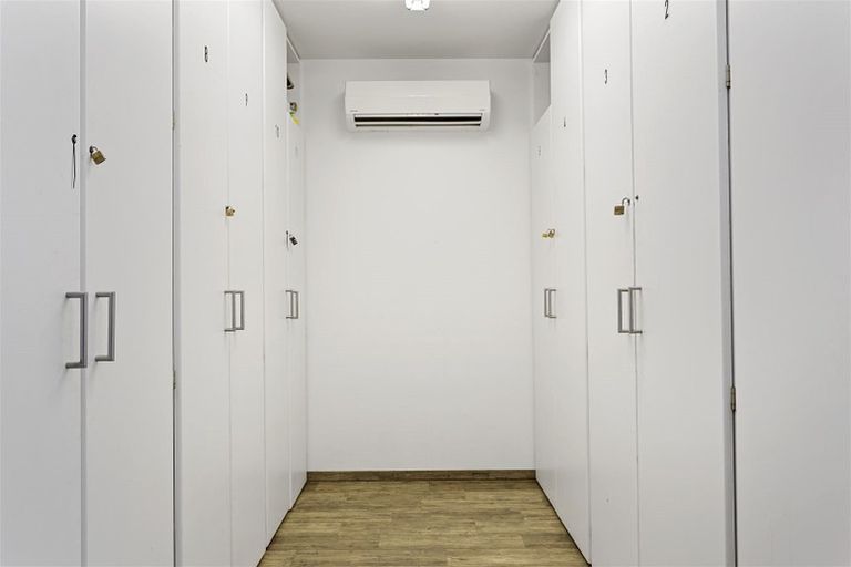 Photo of property in 147 Olliviers Road, Phillipstown, Christchurch, 8011