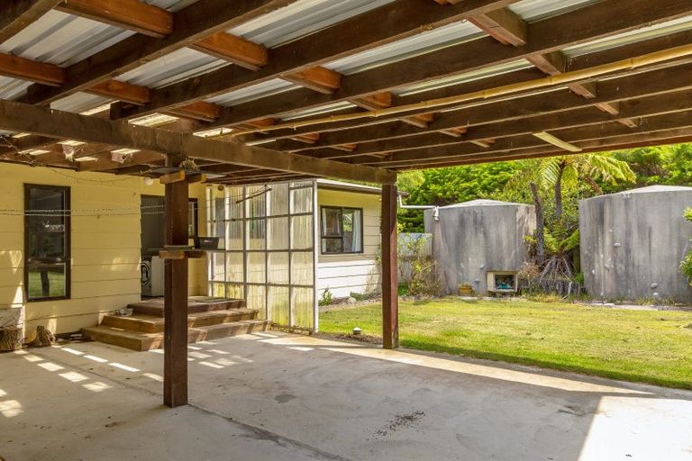 Photo of property in 16 Mclaughlin Drive, Tinui, Masterton, 5889