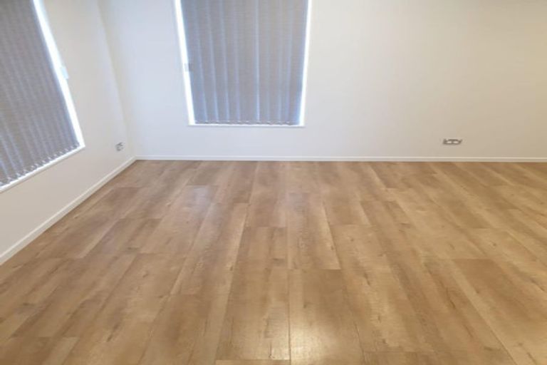 Photo of property in 48 Tir Conaill Avenue, Flat Bush, Auckland, 2019