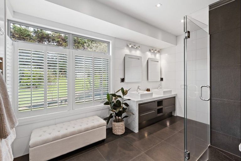 Photo of property in 878 Ridge Road, Riverhead, Albany, 0793