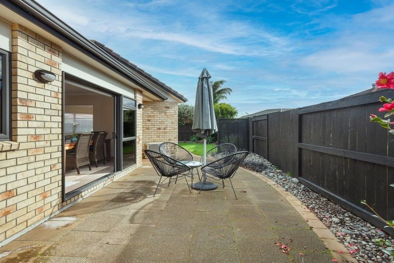 Photo of property in 23 Tomika Crescent, Papamoa Beach, Papamoa, 3118