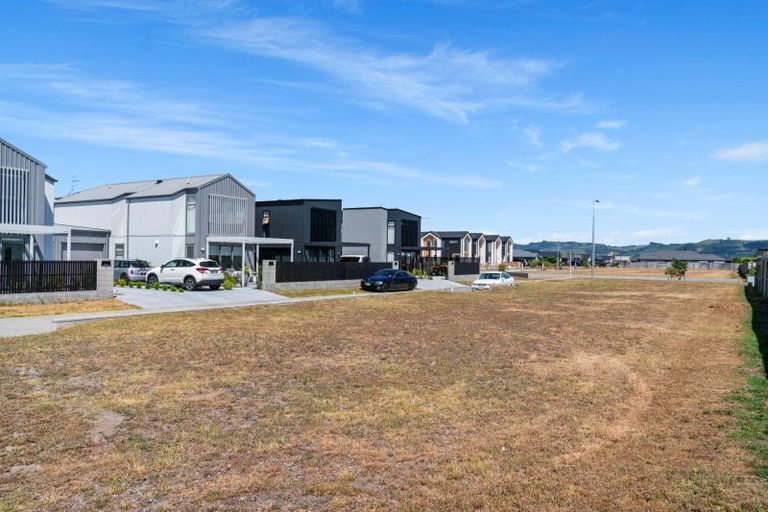 Photo of property in 22 Rehua Way, Papamoa, 3118