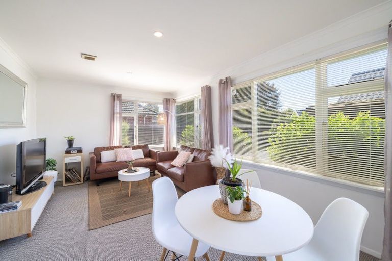 Photo of property in 1/48 Staveley Street, Avonhead, Christchurch, 8042