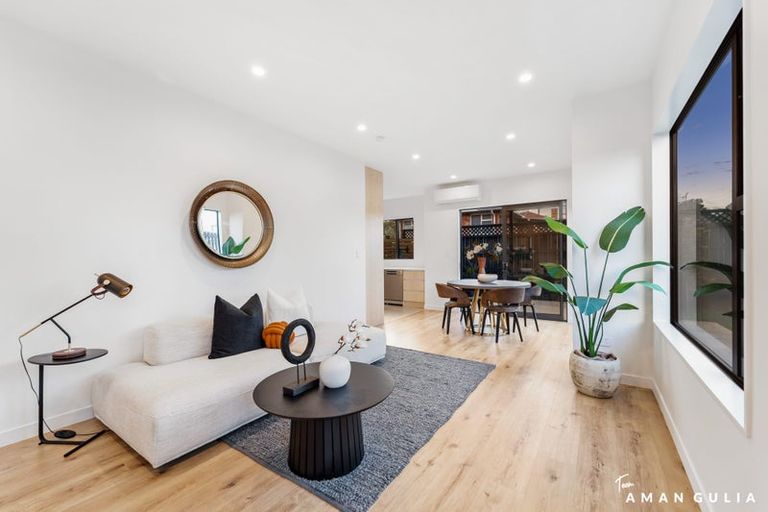 Photo of property in 7b Poto Street, Te Atatu South, Auckland, 0610