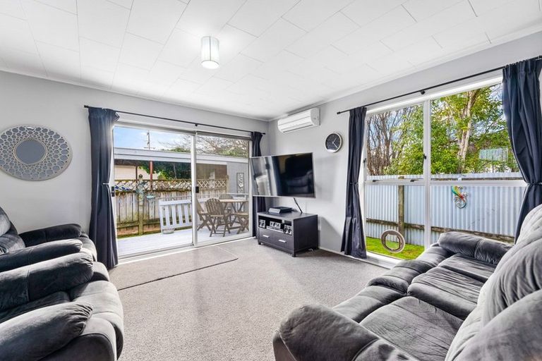 Photo of property in 2/27 Miro Street, Trentham, Upper Hutt, 5018
