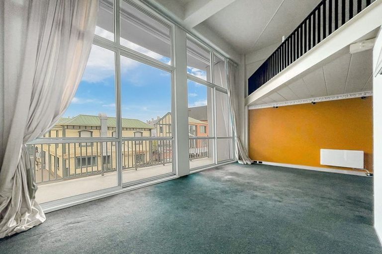 Photo of property in Qba Apartments, 1k/51 Webb Street, Mount Cook, Wellington, 6011