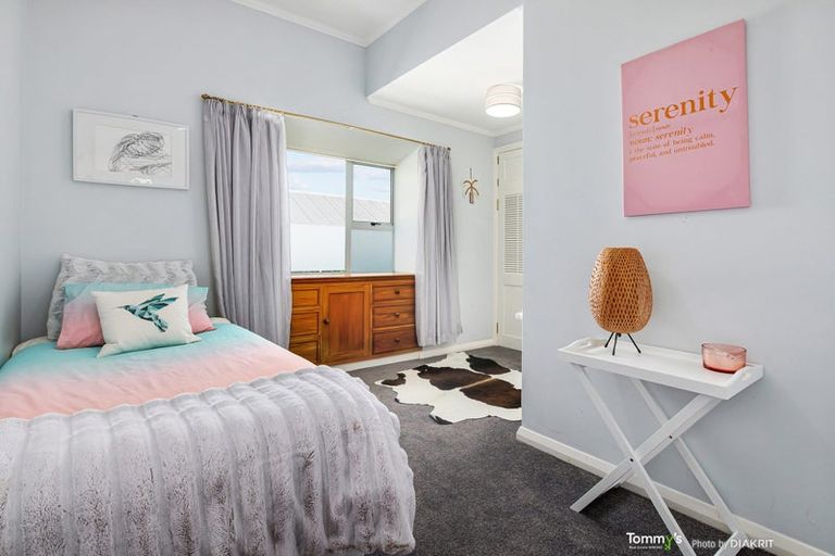 Photo of property in 234 The Parade, Island Bay, Wellington, 6023