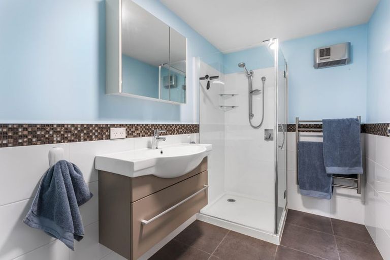 Photo of property in 108 Mays Road, St Albans, Christchurch, 8052