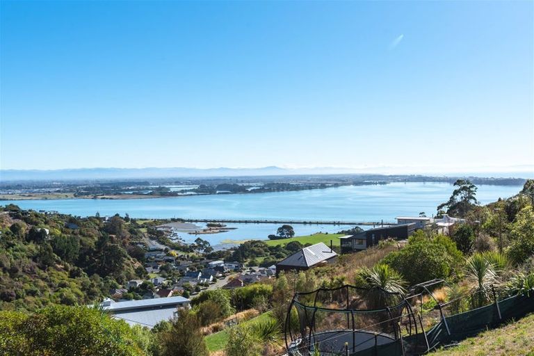 Photo of property in 7 Broadview Lane, Redcliffs, Christchurch, 8081