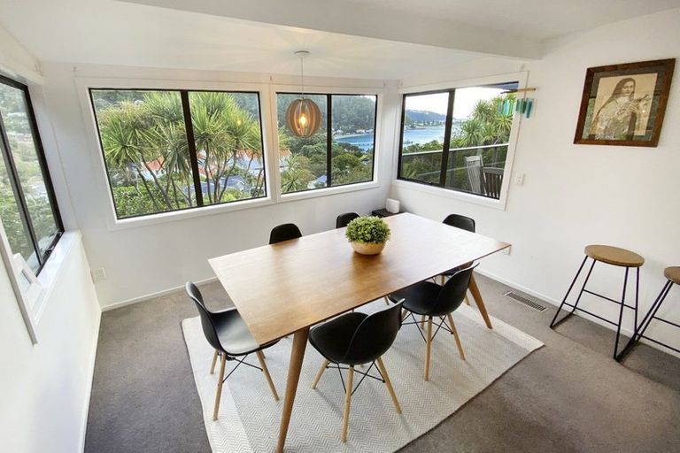 Photo of property in 23 Ferry Road, Days Bay, Lower Hutt, 5013
