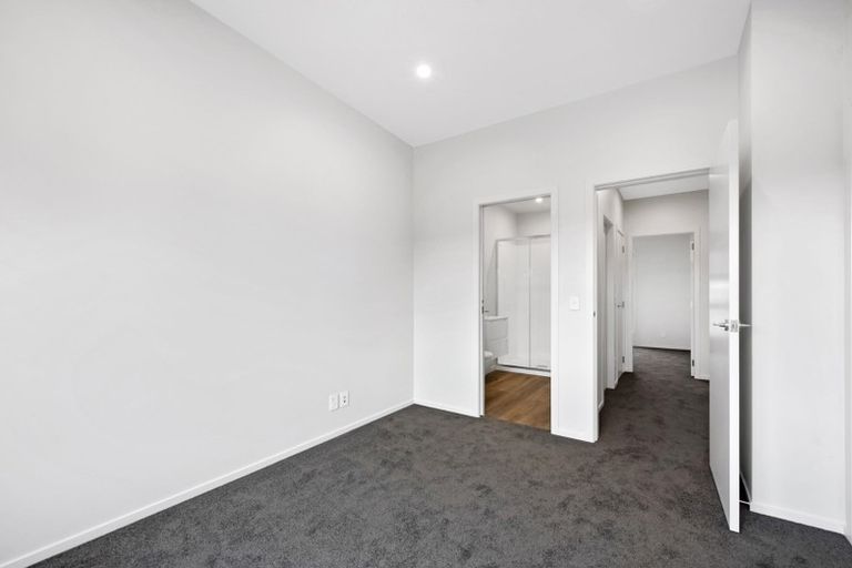 Photo of property in 8/370 Stokes Valley Road, Stokes Valley, Lower Hutt, 5019