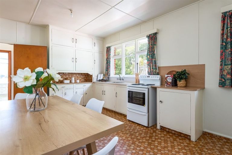 Photo of property in 38 Campbell Street, Sumner, Christchurch, 8081